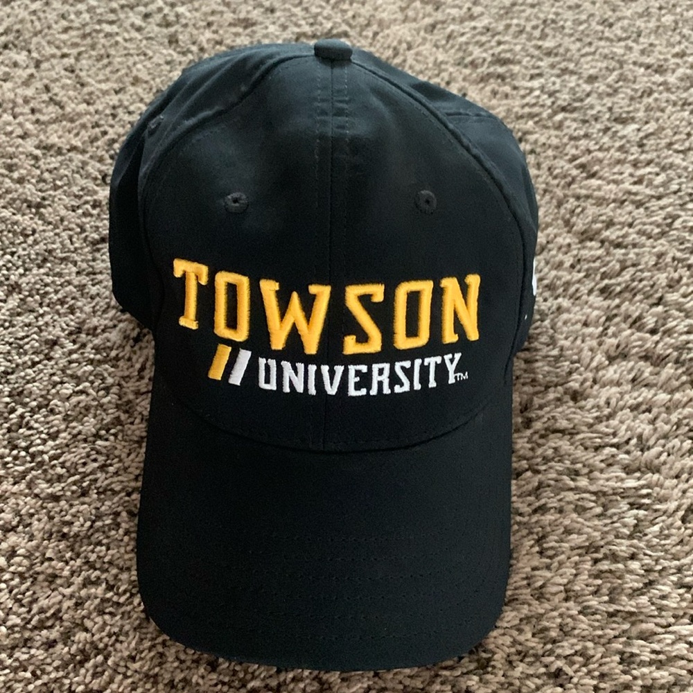 TIWSON UNIVERSITY Under Armour Hat